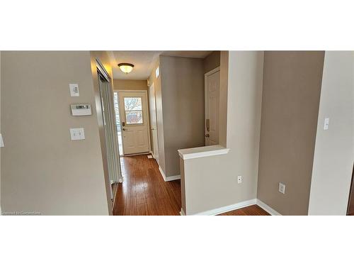 35 Nancroft Crescent, Cambridge, ON - Indoor Photo Showing Other Room