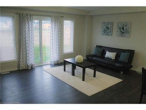 56 Meadowridge Street, Kitchener, ON - Indoor Photo Showing Living Room