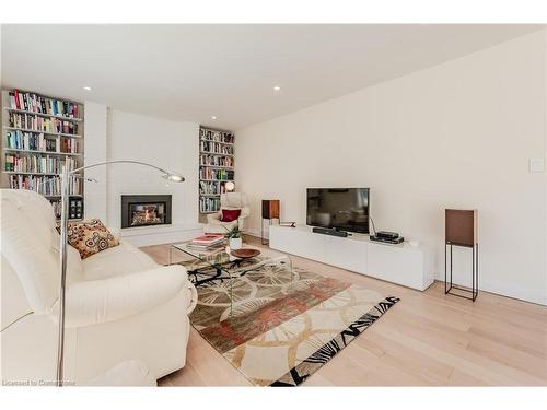 364 Ash Tree Place, Waterloo, ON - Indoor Photo Showing Living Room With Fireplace