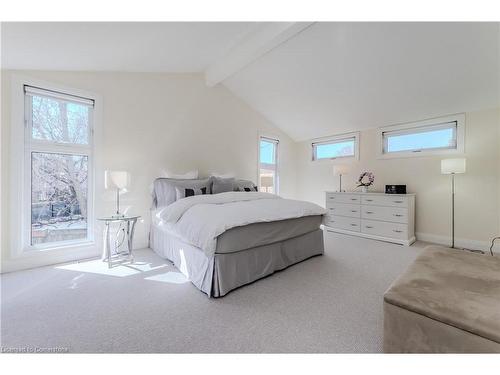 364 Ash Tree Place, Waterloo, ON - Indoor Photo Showing Bedroom