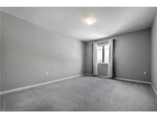 340 Falling Green Crescent, Kitchener, ON - Indoor Photo Showing Other Room