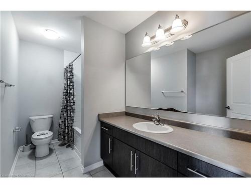 340 Falling Green Crescent, Kitchener, ON - Indoor Photo Showing Bathroom