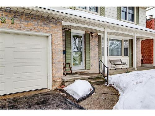 21 Crestwood Drive, Cambridge, ON - Outdoor