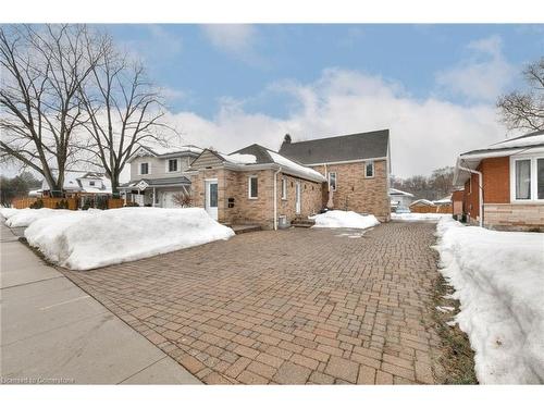 62 Perth Road, Kitchener, ON - Outdoor With Facade