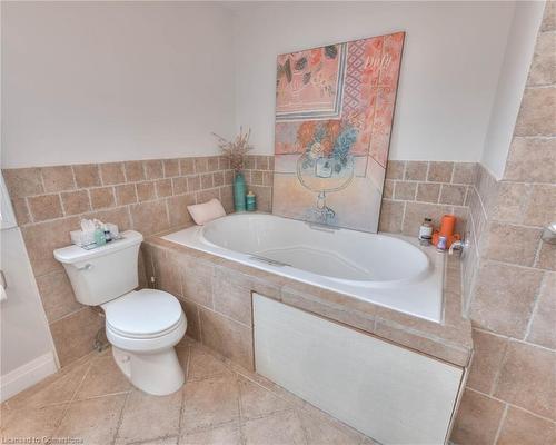 62 Perth Road, Kitchener, ON - Indoor Photo Showing Bathroom