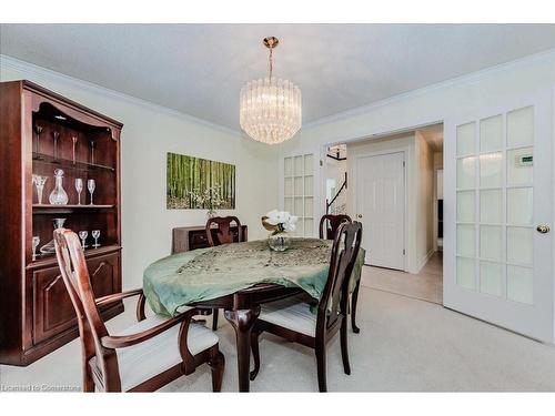 15 Trelawney Street, Kitchener, ON - Indoor Photo Showing Dining Room