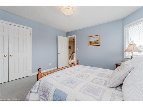 15 Trelawney Street, Kitchener, ON - Indoor Photo Showing Bedroom