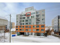 708-321 Spruce Street  Waterloo, ON N2L 0G4