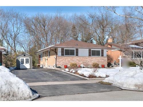 222 Ross Avenue, Kitchener, ON - Outdoor With Facade