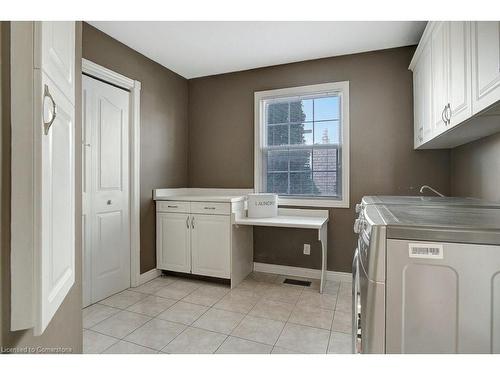 116 Darren Crescent, Cambridge, ON - Indoor Photo Showing Laundry Room