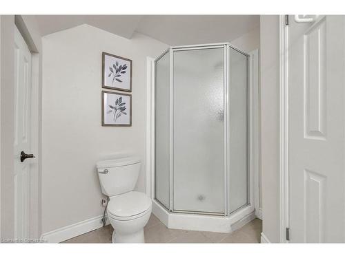 98 Bush Clover Crescent, Kitchener, ON - Indoor Photo Showing Bathroom