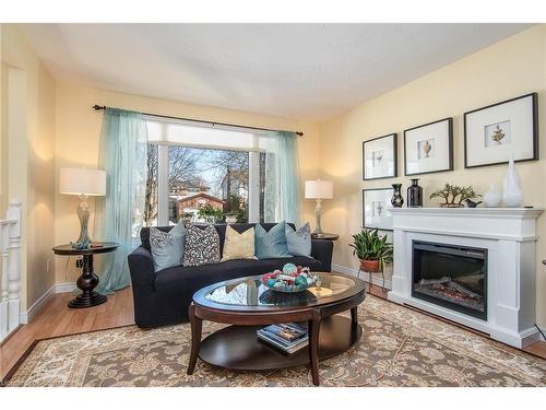 11 Lanark Crescent, Kitchener, ON - Indoor Photo Showing Living Room With Fireplace