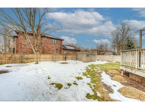 593 Guildwood Place, Waterloo, ON - Outdoor