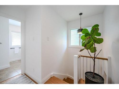 131 Wood Street, Kitchener, ON - Indoor Photo Showing Other Room