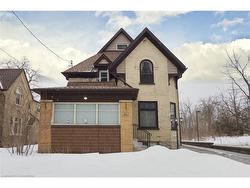 561 Queen Street S Kitchener, ON N2G 1W9