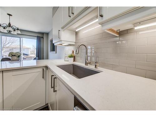 20 Schueller Street, Kitchener, ON - Indoor Photo Showing Kitchen With Upgraded Kitchen