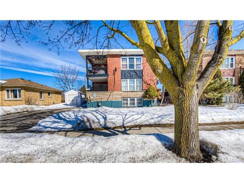 486 Highland Road E, Kitchener, ON 