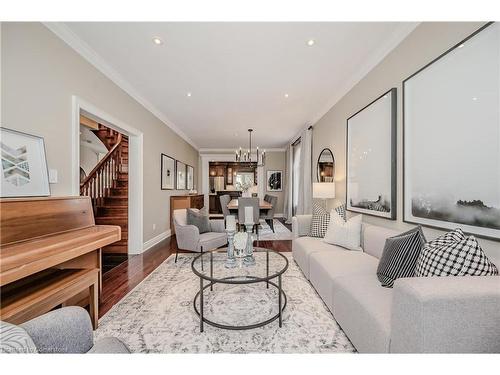 4324 Hickory Drive, Mississauga, ON - Indoor Photo Showing Dining Room