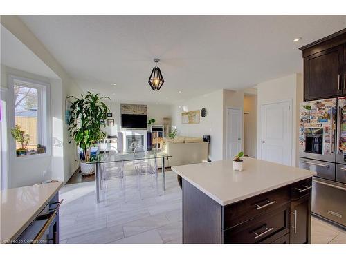 105 Rothsay Avenue, Kitchener, ON - Indoor Photo Showing Laundry Room