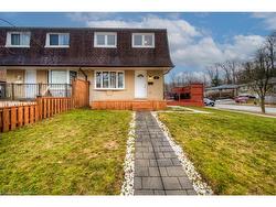 55 Ingleside Drive  Kitchener, ON N2M 2G7