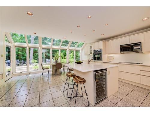 368 Warrington Drive, Waterloo, ON - Indoor Photo Showing Kitchen