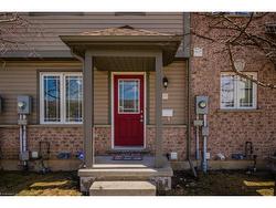 57-535 Windflower Crescent  Kitchener, ON N2E 4L7