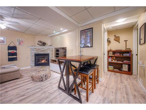 309 Christopher Drive, Cambridge, ON - Indoor With Fireplace