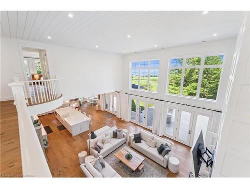 511 Algonquin Trail, Kemble, ON - Indoor Photo Showing Other Room