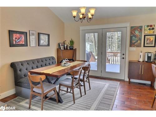 48 Tall Pines Drive, Tiny, ON - Indoor Photo Showing Dining Room
