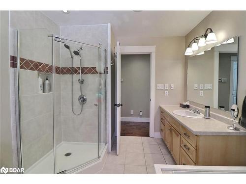 48 Tall Pines Drive, Tiny, ON - Indoor Photo Showing Bathroom