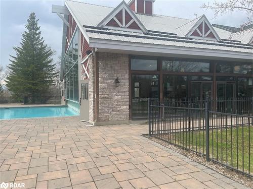 2430-31-90 Highland Drive, Oro-Medonte, ON - Outdoor With In Ground Pool