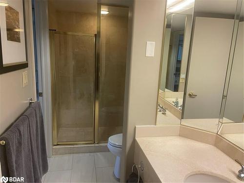 2430-31-90 Highland Drive, Oro-Medonte, ON - Indoor Photo Showing Bathroom