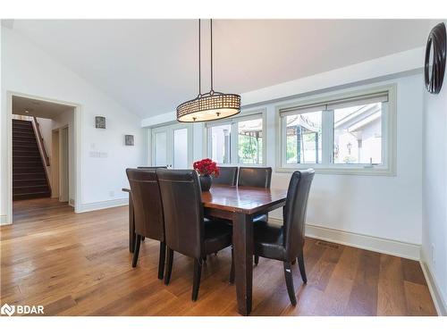 183 Lakeshore Road W, Oro-Medonte, ON - Indoor Photo Showing Dining Room
