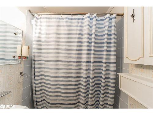 3828 George Johnston Road, Springwater, ON - Indoor Photo Showing Bathroom