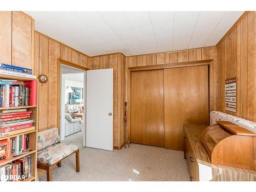 1125 Woodland Drive, Oro-Medonte, ON - Indoor Photo Showing Other Room