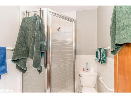 1125 Woodland Drive, Oro-Medonte, ON - Indoor Photo Showing Bathroom