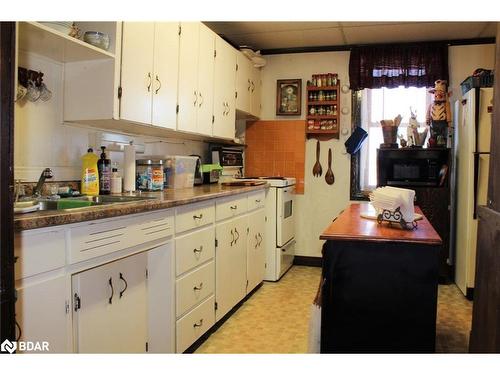 205 Imperial Street, Massey, ON - Indoor Photo Showing Kitchen