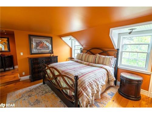 885 Highway 36 Road, Kawartha Lakes, ON - Indoor Photo Showing Bedroom