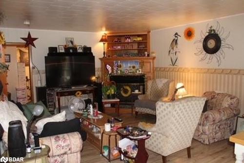 11643 522 Highway, Port Loring, ON - Indoor Photo Showing Other Room