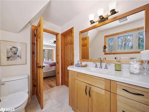983 Bass Lake Sideroad E, Oro-Medonte, ON - Indoor Photo Showing Bathroom