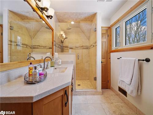 983 Bass Lake Sideroad E, Oro-Medonte, ON - Indoor Photo Showing Bathroom