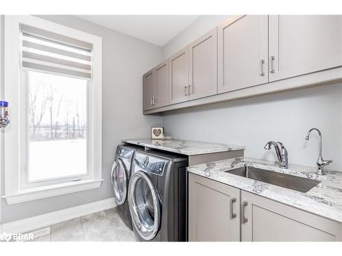 4428 North Valley Lane, Severn, ON - Indoor Photo Showing Laundry Room
