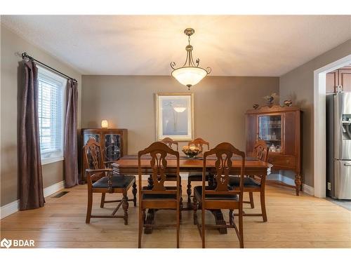 725 Broadview Avenue, Orillia, ON - Indoor Photo Showing Dining Room