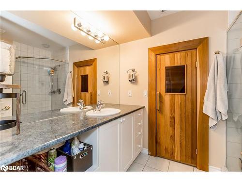 29 Glenhuron Drive, Springwater, ON - Indoor Photo Showing Bathroom