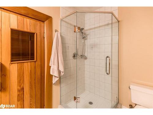 29 Glenhuron Drive, Springwater, ON - Indoor Photo Showing Bathroom