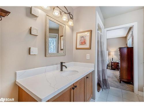 32 Nicklaus Drive, Barrie, ON - Indoor Photo Showing Bathroom