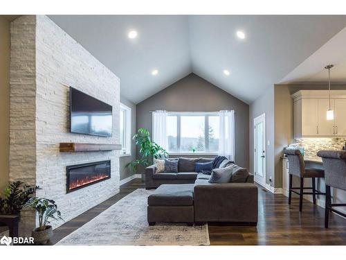 287 Bullis Road, Brighton, ON - Indoor Photo Showing Living Room With Fireplace