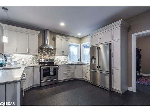 287 Bullis Road, Brighton, ON - Indoor Photo Showing Kitchen With Upgraded Kitchen