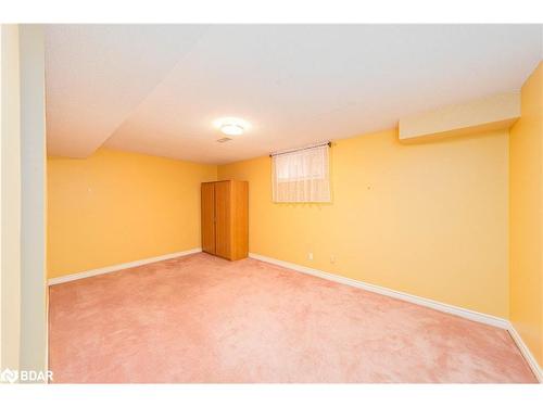 53 Layton Crescent, Barrie, ON - Indoor Photo Showing Other Room