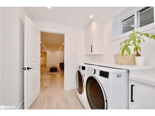 16 Crestwood Drive, Barrie, ON - Indoor Photo Showing Laundry Room